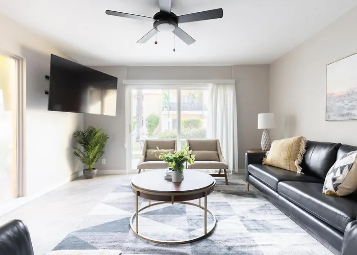 Modern Chic In Midtown W Pool & Hot Tub Phoenix