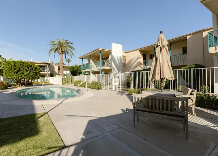 Modern Chic In Midtown W Pool & Hot Tub * Phoenix